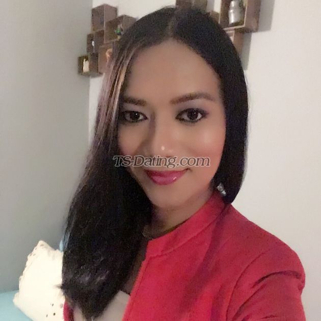 Nadeya - Transsexual (Pre-op)