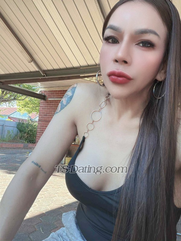 Nancy2525 - Transsexual (Pre-op)