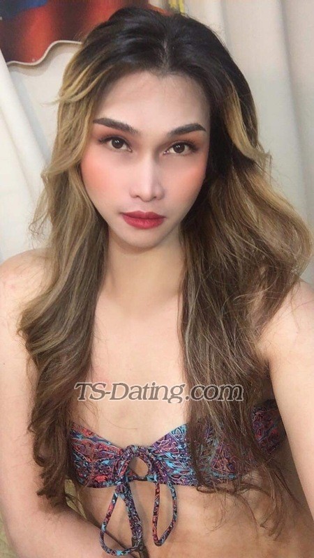 NaughtyAimi05 - Transsexual (Pre-op)