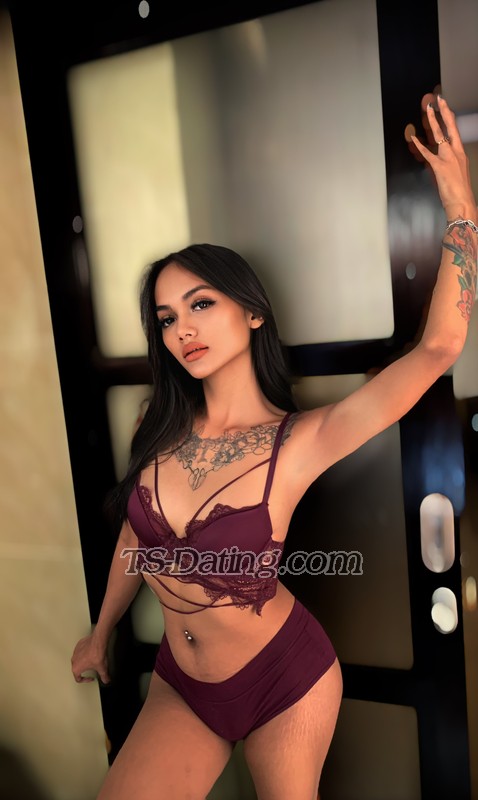 Nazma azzura - Transsexual (Pre-op)