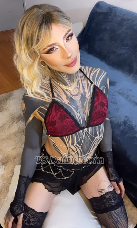 NyxVolturi - Transsexual (Pre-op)