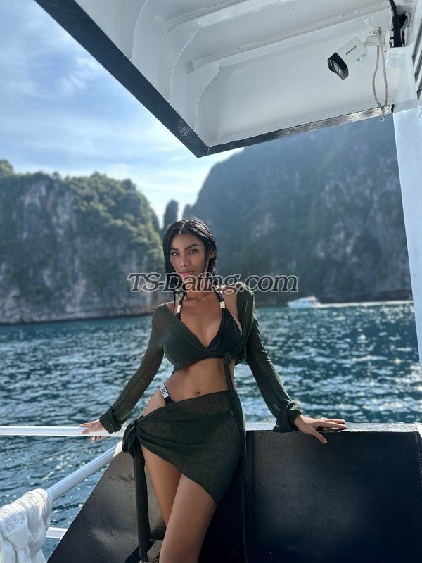 OpalArisa21 - Transsexual (Pre-op)