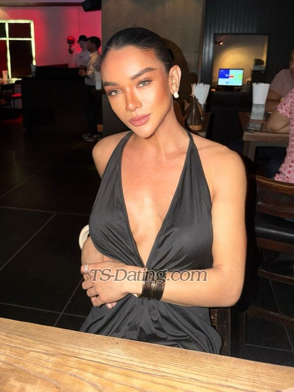 Pailin - Transsexual (Pre-op)