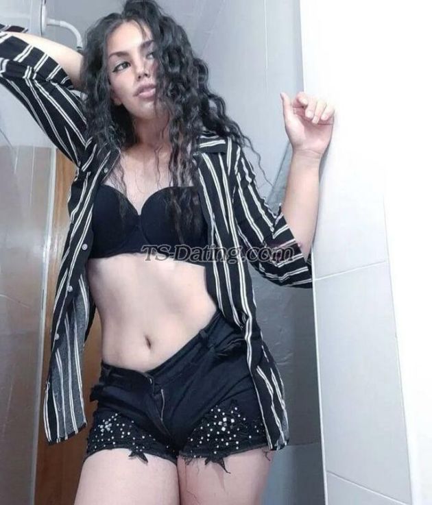Paula AM - Transsexual (Pre-op)