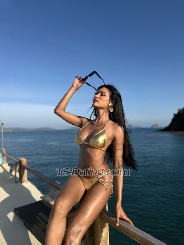 Pia888 - Transsexual (Pre-op)