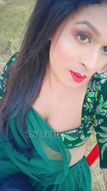 Pihu26she - Transsexual (Pre-op)
