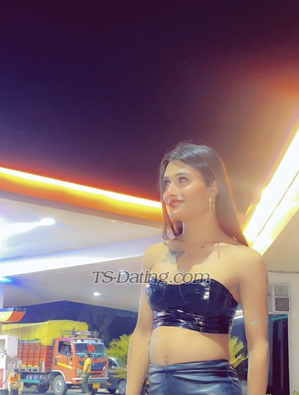 Pooja123 - Transsexual (Pre-op)