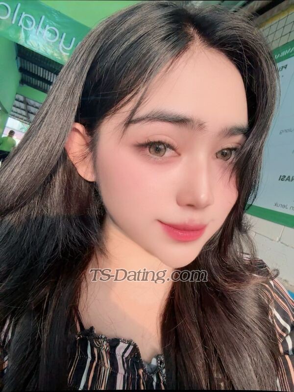 Queenzuidith - Transsexual (Pre-op)