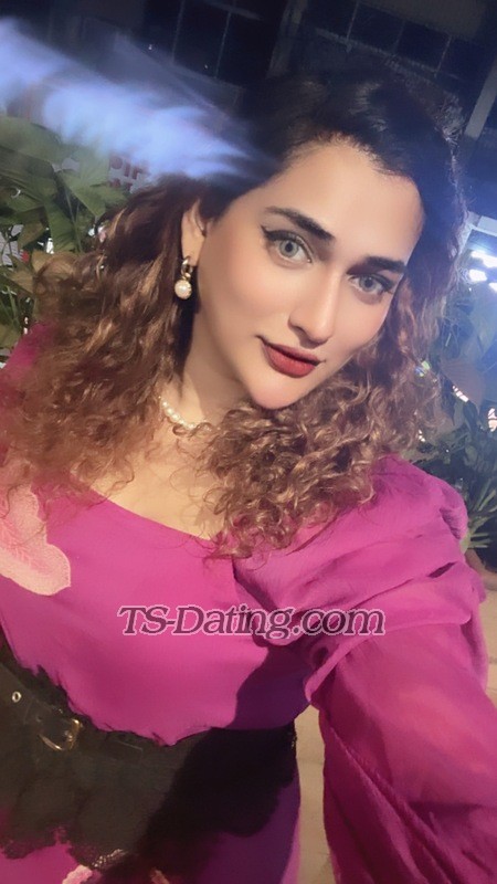 ROOHI CD - Transsexual (Pre-op)