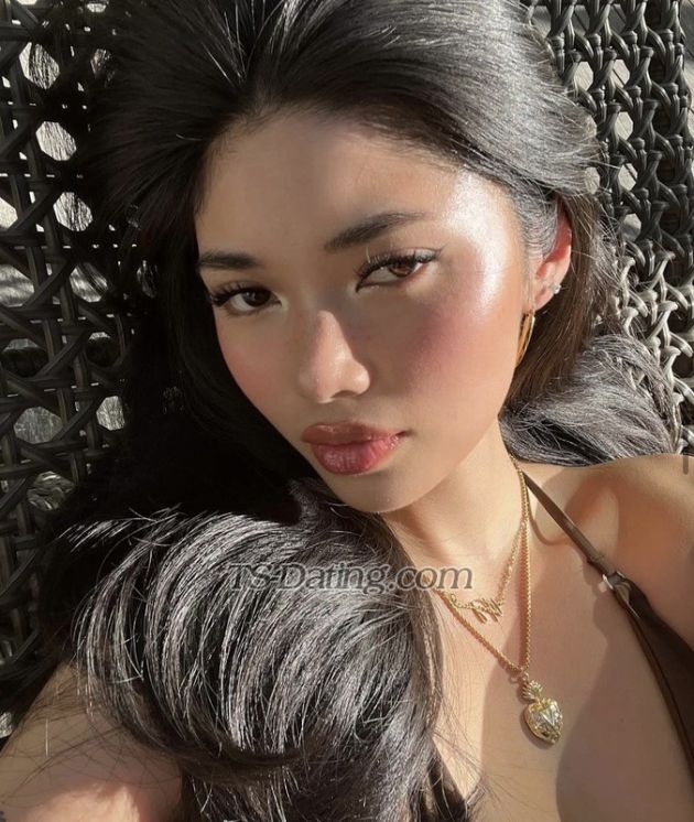 Raine8989 - Transsexual (Pre-op)