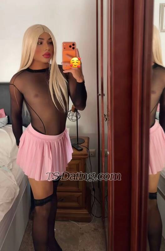 Ross1L - Transsexual (Pre-op)