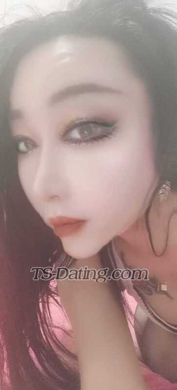 Roumei - Transsexual (Pre-op)