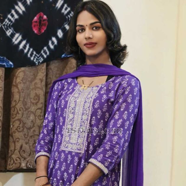 Samayra Nawab - Transsexual (Pre-op)