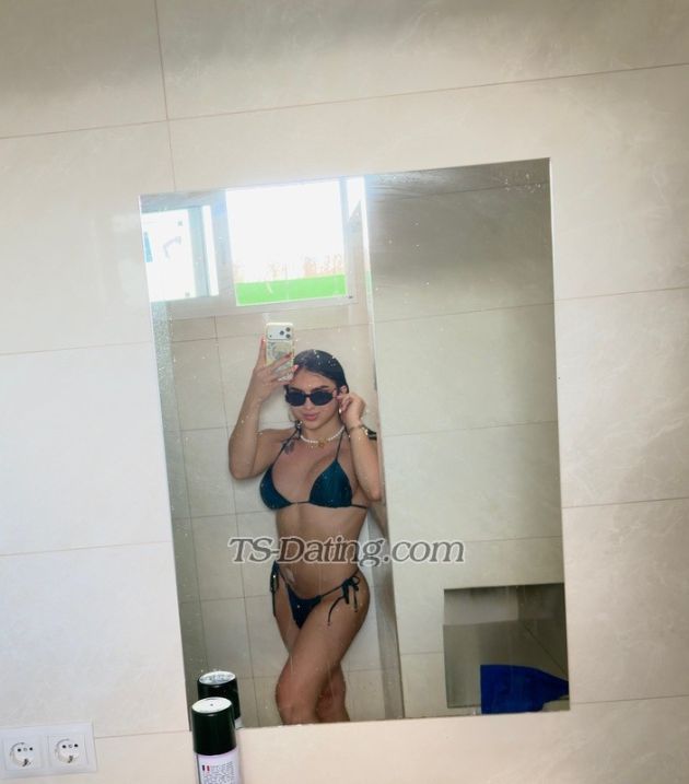 Sofia02 - Transsexual (Pre-op)