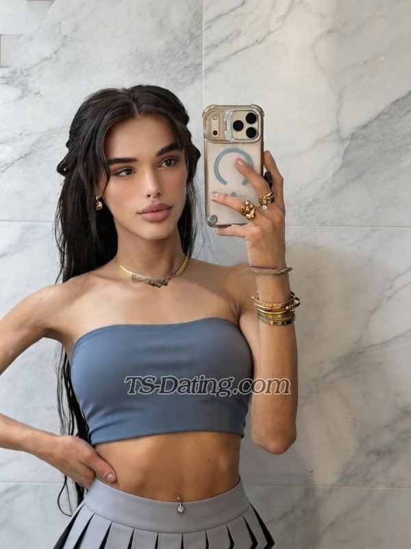 TS SUHEEY - Transsexual (Pre-op)