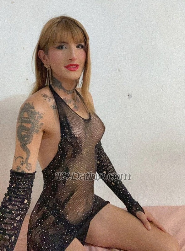 TS Scarlett z - Transsexual (Pre-op)