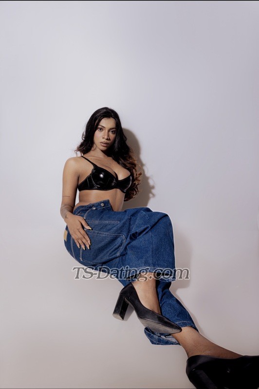 The Rihana - Transsexual (Pre-op)