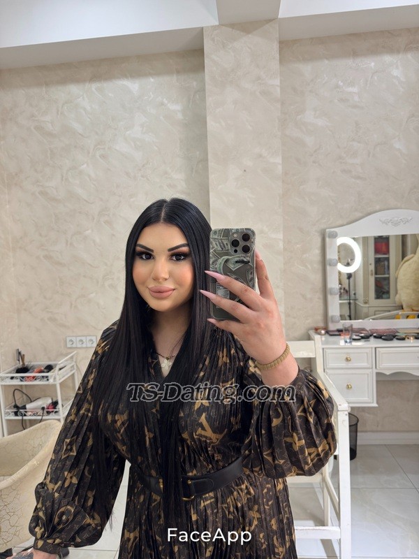 Tiyana - Transsexual (Pre-op)
