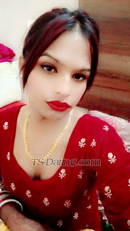 Trisha143 - Transsexual (Pre-op)