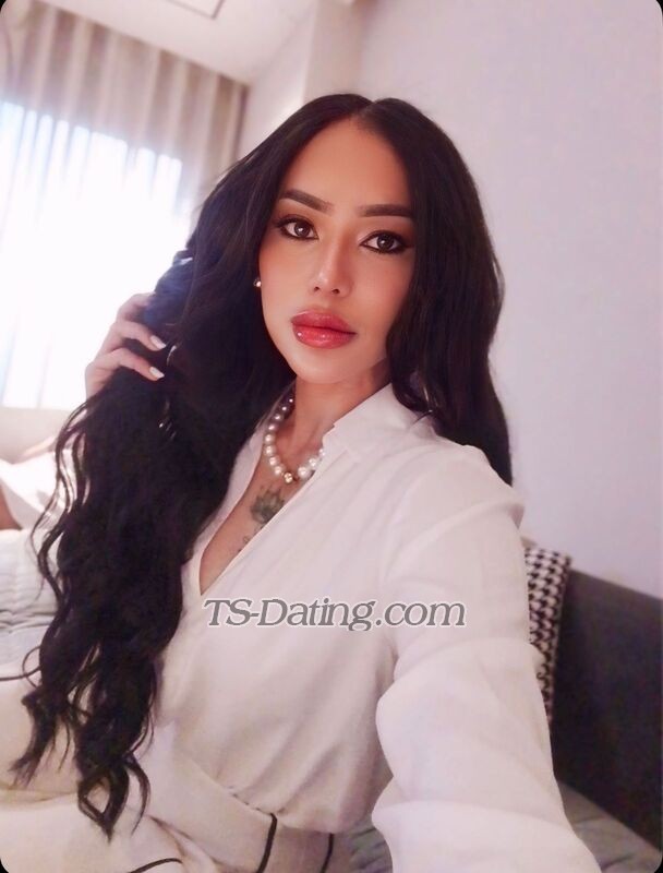Ts Cassy - Transsexual (Pre-op)