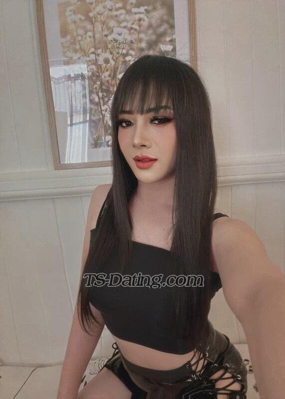 Ts Lisa aus - Transsexual (Pre-op)