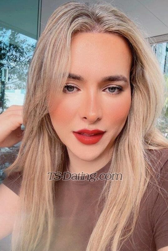 Ts Nicole wes - Transsexual (Pre-op)