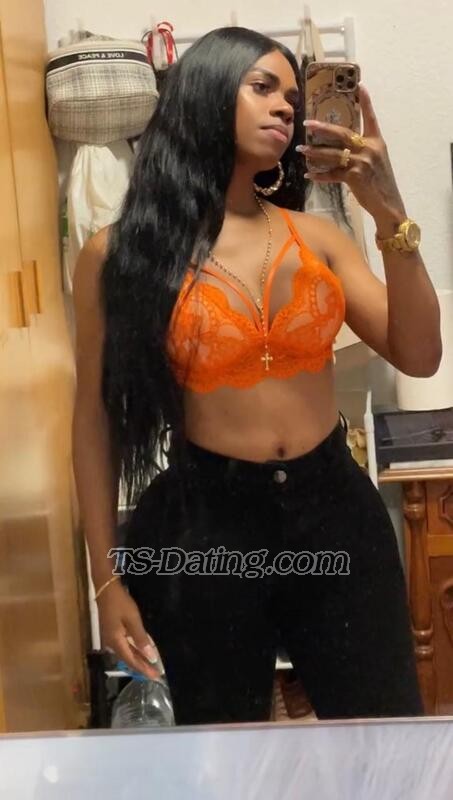 VANESSABLAK - Transsexual (Pre-op)