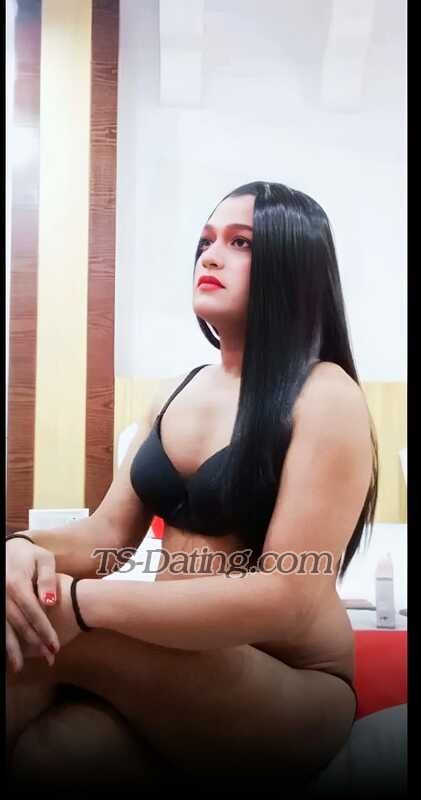 VARSATILE TOP - Transsexual (Pre-op)
