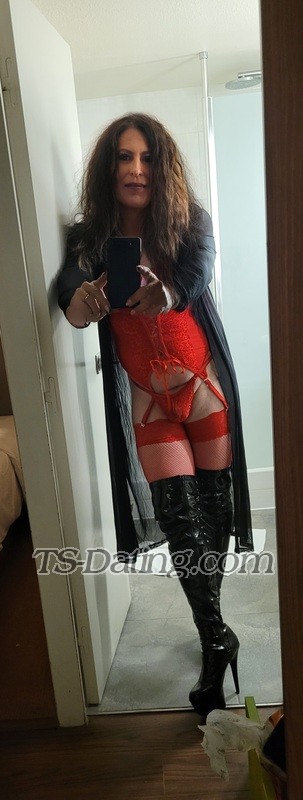 Vanessa6565 - Transsexual (Pre-op)