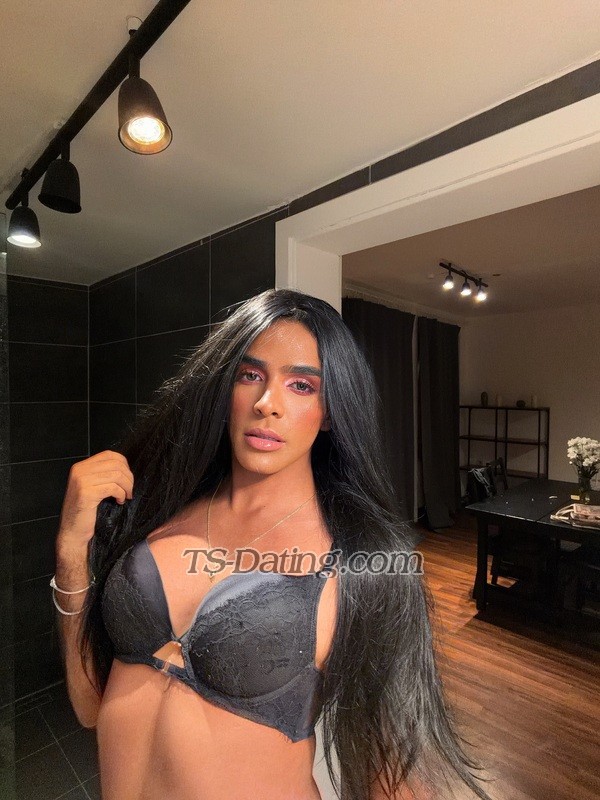 Victoria Hanz - Transsexual (Pre-op)
