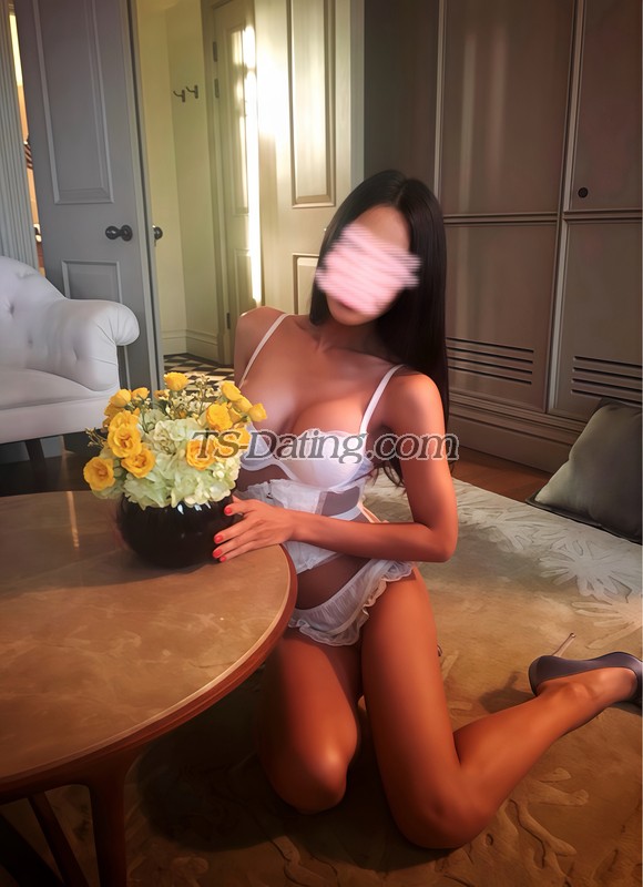VipTara - Transsexual (Pre-op)