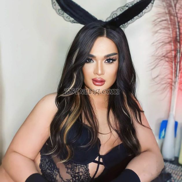 Yayaoman - Transsexual (Pre-op)