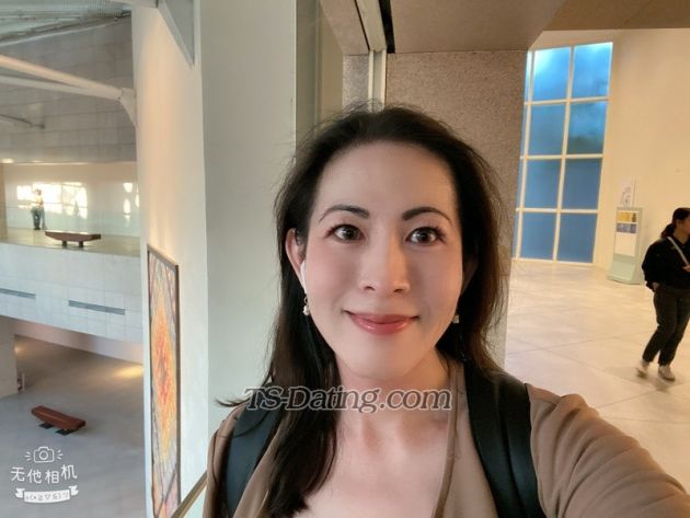 YuMinQueen - Transsexual (Pre-op)