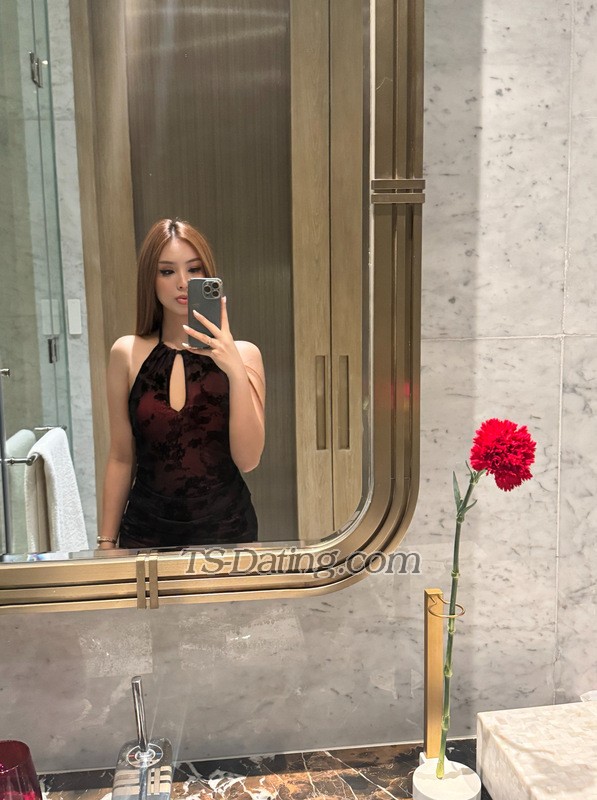 Yumina12 - Transsexual (Pre-op)
