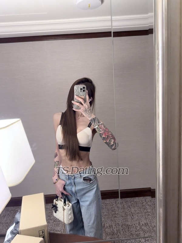 luckykitty - Transsexual (Pre-op)