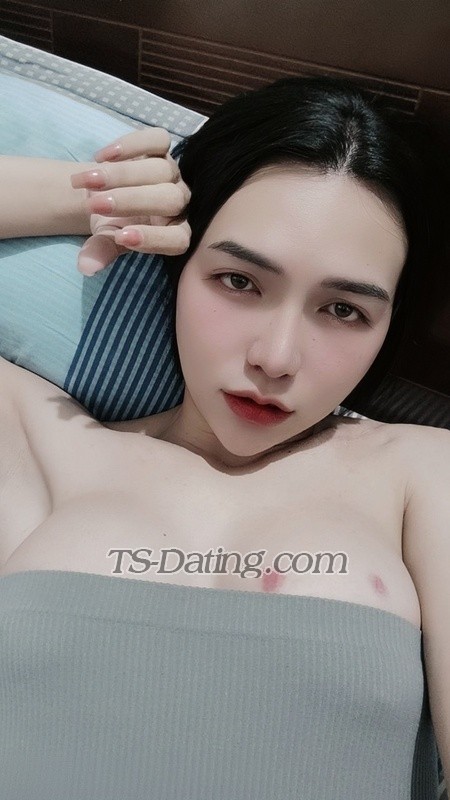 miuu1710 - Transsexual (Pre-op)