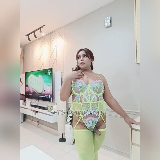 nabellahkhan - Transsexual (Pre-op)