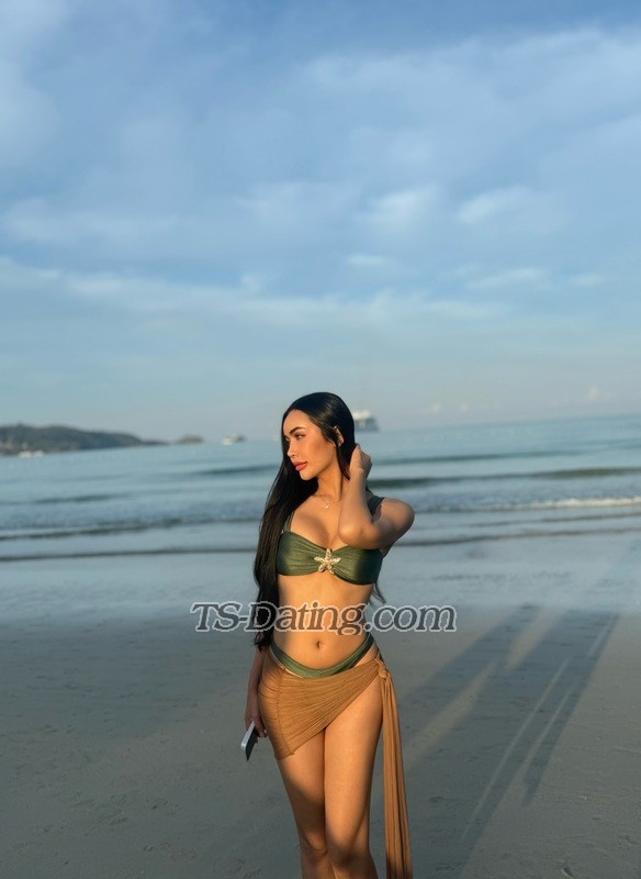 nongnee69 - Transsexual (Pre-op)
