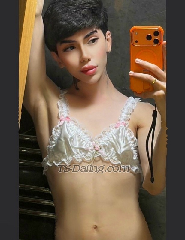 parvin - Crossdresser