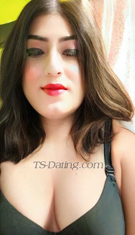 priyanka23 - Transsexual (Pre-op)