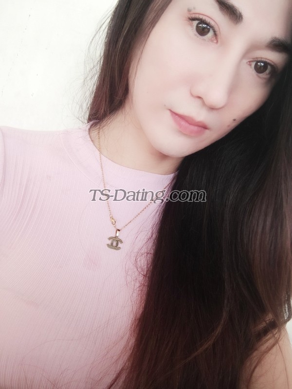 serfhina - Transsexual (Pre-op)
