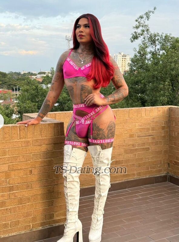 tsPaulaXL - Transsexual (Pre-op)